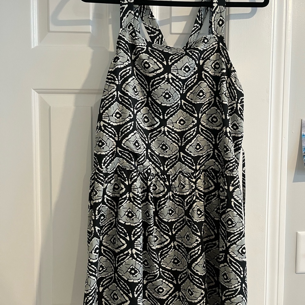 Black & white summer babydoll dress large